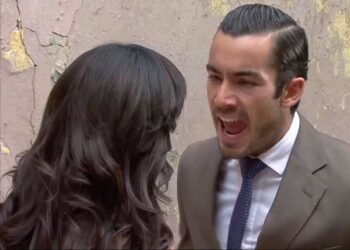 Mariano flagra Teresa marcando encontro com Fernando: “Isso é o cúmulo”