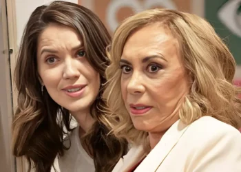 Família é Tudo: Vênus mata a charada, começa a suspeitar que Catarina é Frida e disfarce das irmãs gêmeas fica por um triz