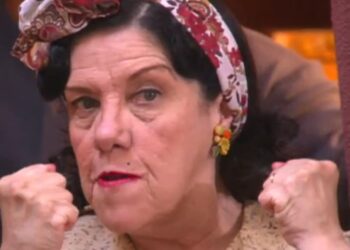 Divina parte pra cima de Eliete