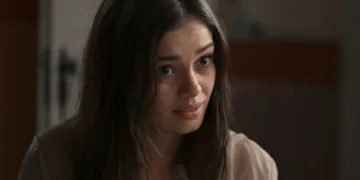Eliana, personagem de Sophie Charlotte, em Renascer.