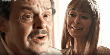 Norberto (à esquerda) com olhar de surpresa ao encarar Jacutinga (à direita) em Renascer.