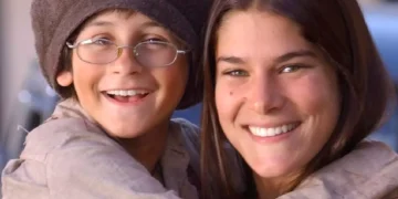 Alma Gêmea: Terê é adotado por Serena e Rafael, ganha a família que sempre sonhou e fica rico: “meus pais”