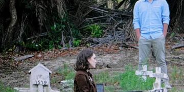 Cida visita túmulo dos pais com Elano