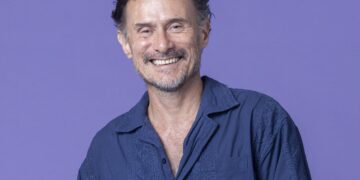 Enrique Diaz estará em Volta por Cima