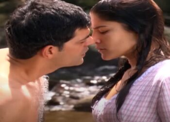 Rafael e Serena se beijam no rio