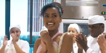 Viola na segunda fase de Mania de Você.