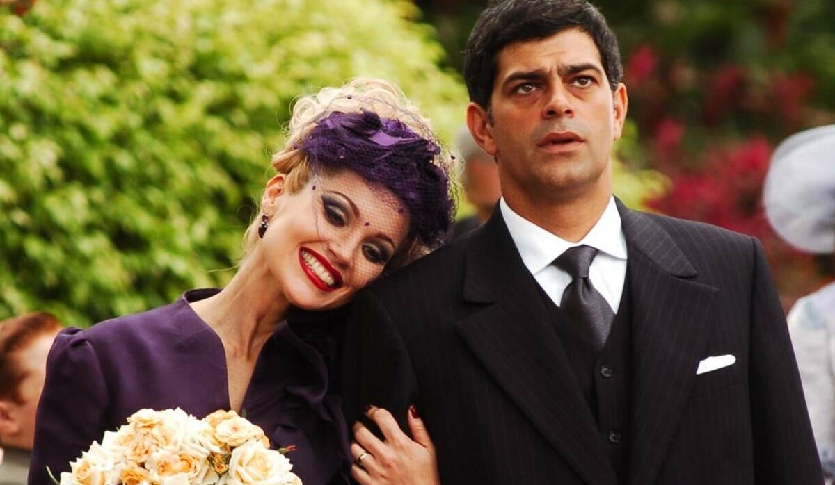 Flávia Alessandra (Cristina) e Eduardo Moscovis (Rafael) em cena de Alma Gêmea (Foto: TV Globo/João Miguel Júnior)