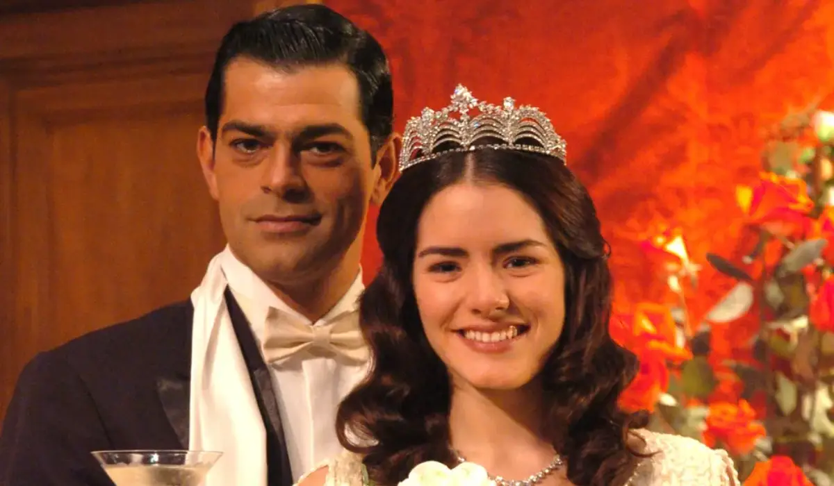 Eduardo Moscovis e Liliana de Castro como Rafael e Luna em Alma Gêmea (Foto: João Miguel Júnior/TV Globo)