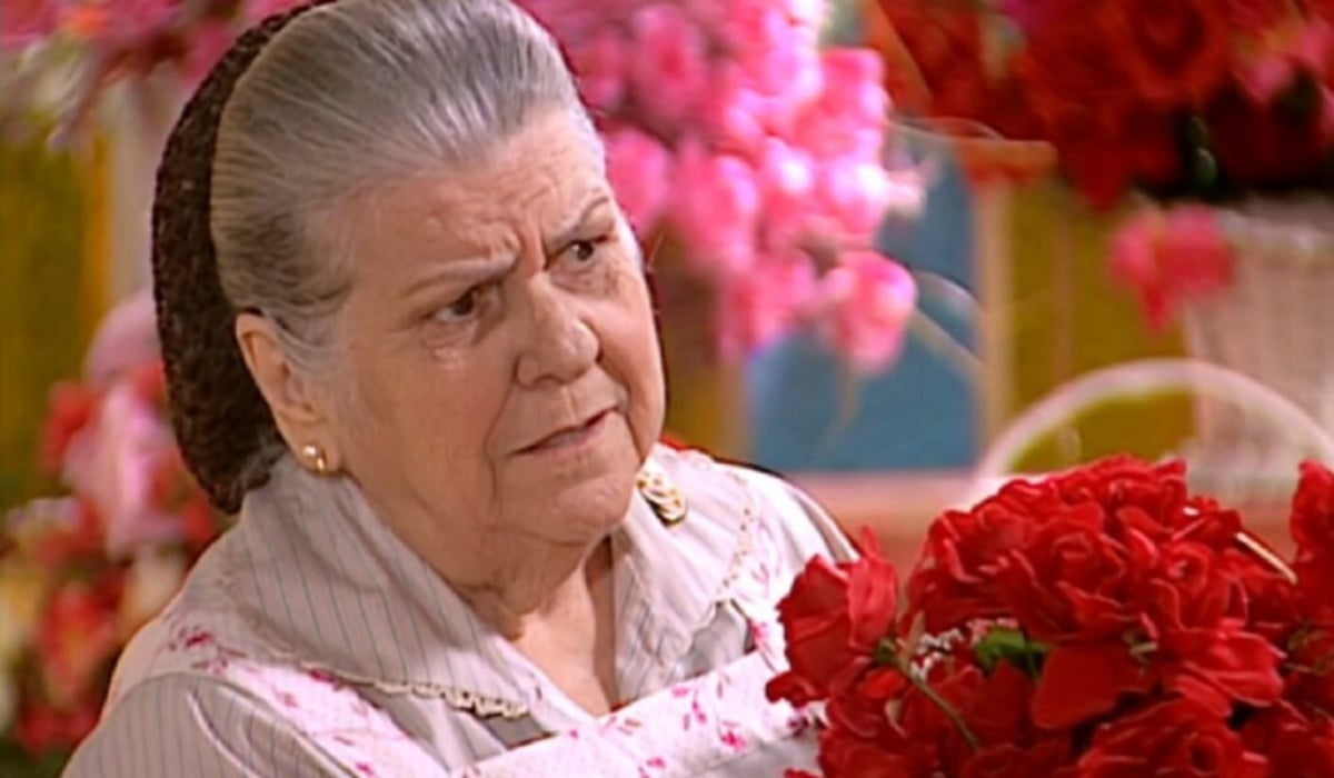 Hilda Rebello interpretou a personagem Filó em Alma Gêmea (Foto: Reprodução/TV Globo)