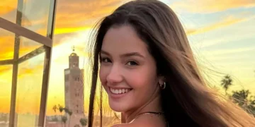 Julia Helen estará em Garota do Momento