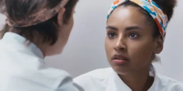 Luma e Viola em cena da novela Mania de Você.