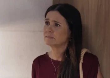 Adriana Esteves em Mania de Você (Foto: Reprodução/TV Globo)