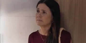 Adriana Esteves em Mania de Você (Foto: Reprodução/TV Globo)