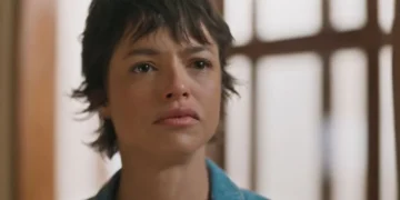 Luma (Agatha Moreira) em Mania de Você (Foto: Reprodução/TV Globo)