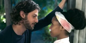 Mavi pede Viola em casamento