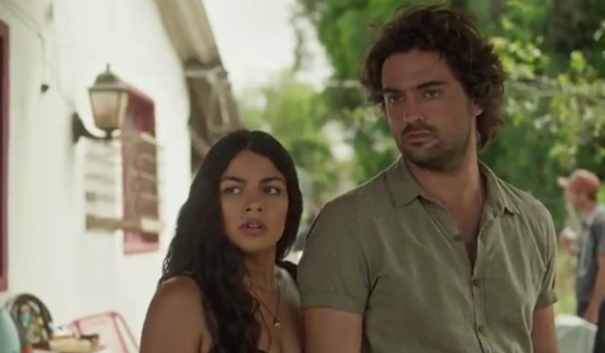 Larissa Bocchino (Quinota) e Túlio Starling (Artur) em No Rancho Fundo (Foto: Reprodução/TV Globo)