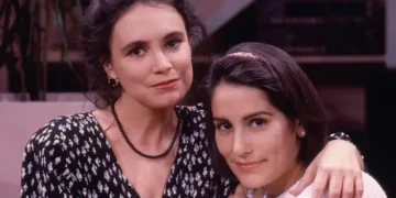 Regina Duarte (Raquel) e Gloria Pires (Maria de Fátima) em Vale Tudo (Foto: Divulgação/TV Globo)