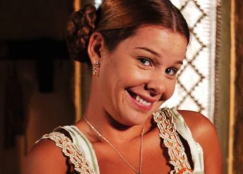 Fernanda Souza interpretou Mirna em Alma Gêmea (Foto: Divulgação/TV Globo)