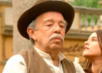 Emiliano Queiroz interpretou o tio Bernardo em Alma Gêmea (Foto: Divulgação/TV Globo)