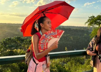 Taís Araújo interpreta Raquel no remake de Vale Tudo (Foto: Angela Vieira/Reprodução/Instagram)