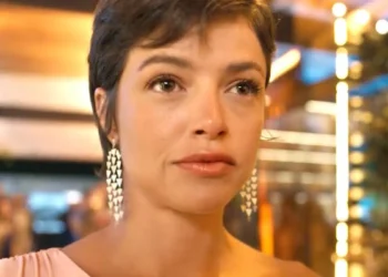 Luma em cena da novela Mania de Você.