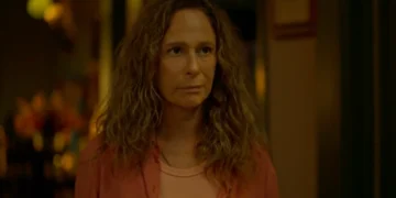 Andrea Beltrão (Zefa Leonel) em cena de No Rancho Fundo (Foto: Reprodução/TV Globo)