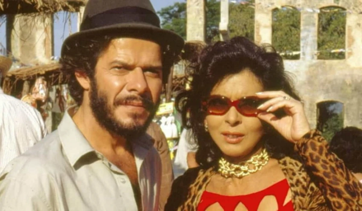 José Mayer e Betty Faria em Tieta (Foto: Divulgação/TV Globo)