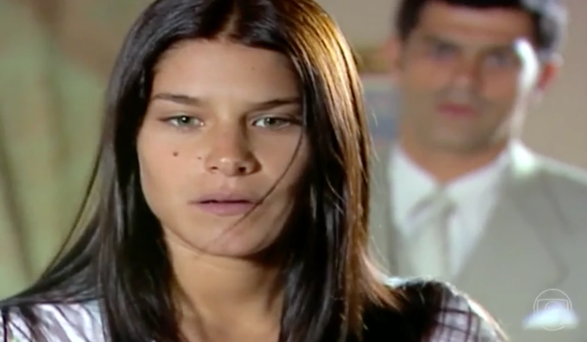 Priscila Fantin (Serena) em Alma Gêmea (Foto: Reprodução/TV Globo)