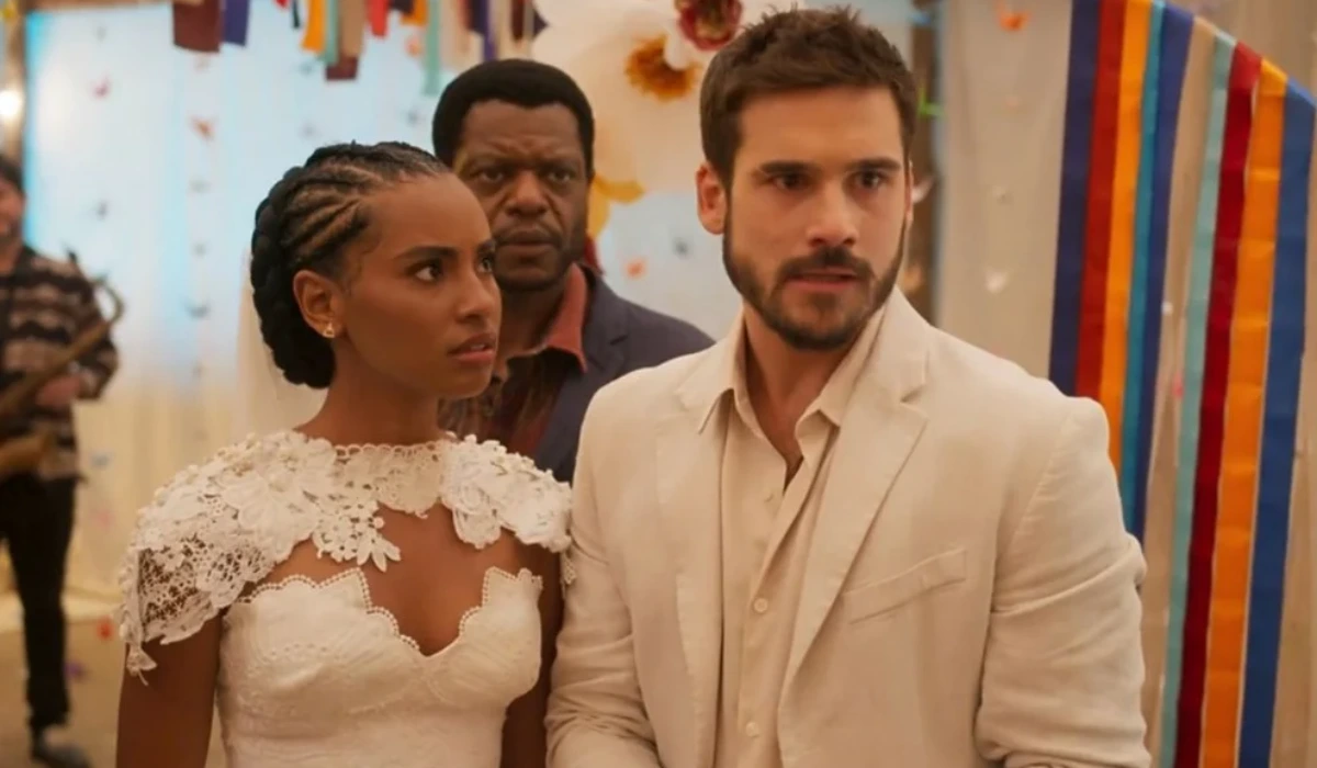 Viola (Gabz) e Rudá (Nicolas Prattes) em Mania de Você (Foto: Reprodução/TV Globo)