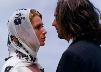 Letícia Spiller (Flávia) e Floriano Peixoto (Frederico) em Esplendor (Foto: Acervo/TV Globo)