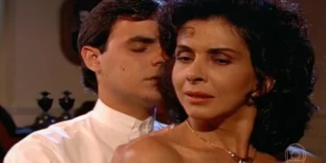Betty Faria (Tieta) e Cássio Gabus Mendes (Ricardo) em Tieta (Foto: Reprodução/TV Globo)