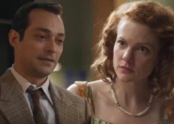 Alfredo comunica a Teresa que quer se separar dela