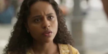 Beatriz (Duda Santos) em Garota do Momento (Foto: Reprodução/TV Globo)