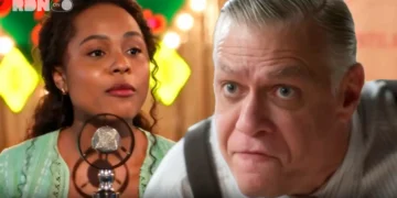Beatriz falando ao microfone (à esquerda) enquanto Juliano, furioso, observa (à direita) em Garota do Momento.