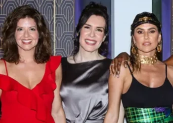 Maria Clara Spinelli com Mariana Santos e Deborah Secco no lançamento de Elas por Elas (Foto: Divulgação)