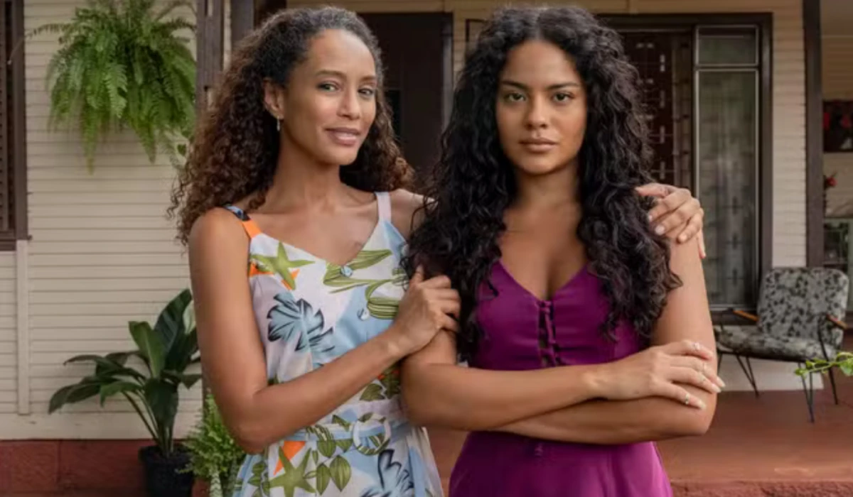 Taís Araújo (Raquel) e Bella Campos (Maria de Fátima) em Vale Tudo (Foto: Fábio Rocha/TV Globo)