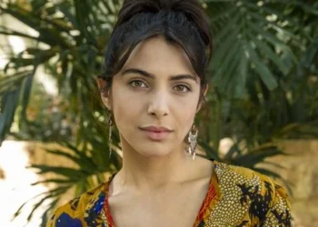 Rayssa Bratillieri será Rebeca em Mania de Você