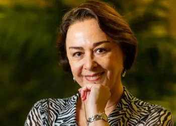 Nívea Maria estará em Êta Mundo Melhor!
