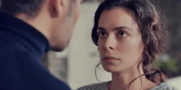 Bahar e Sarp em Força de Mulher. (Foto: reprodução/Record)