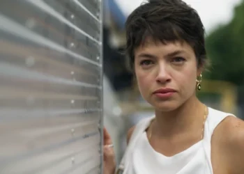 Luma (Agatha Moreira) em Mania de Você (Foto: Reprodução/TV Globo)