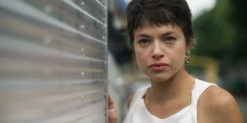 Luma (Agatha Moreira) em Mania de Você (Foto: Reprodução/TV Globo)