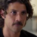 Mavi (Chay Suede) em Mania de Você (Foto: Reprodução/TV Globo)