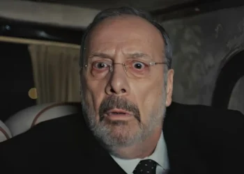 Suat (Gazanfer Ündüz) (Foto: Reprodução)