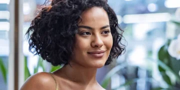 Maria de Fátima, personagem de Bella Campos, em Vale Tudo.