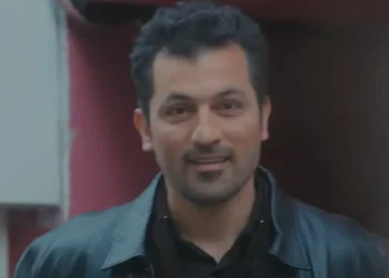Arif (Feyyaz Duman)