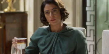 Clarice (Carol Castro) em Garota do Momento (Foto: Reprodução/TV Globo)