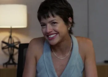 Luma (Agatha Moreira) em Mania de Você (Foto: Reprodução/TV Globo)