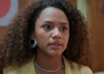 Madalena (Jéssica Ellen) em Volta por Cima (Foto: Reprodução/TV Globo)