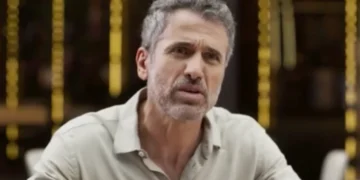 Robson (Eriberto Leão) em Mania de Você (Foto: Reprodução/TV Globo)