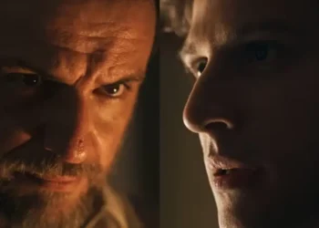 Molina (Rodrigo Lombardi) e Mavi (Chay Suede)